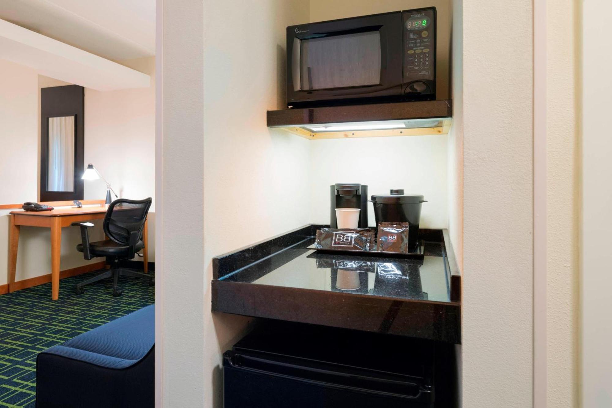 Fairfield Inn & Suites Huntingdon Raystown Lake Bagian luar foto